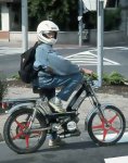 8907N06B20French Moped rider3.jpg