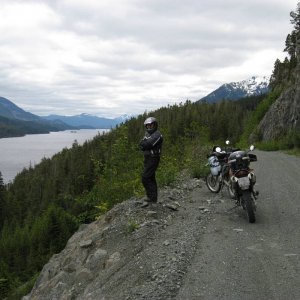 Wicktrimmer looking over Nimpkish Lake