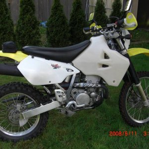 DRZ_R