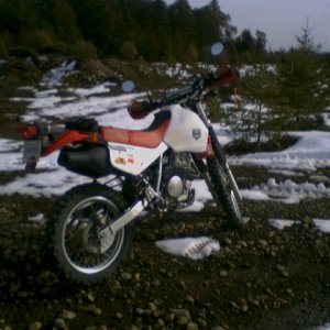 Still icy out watch out