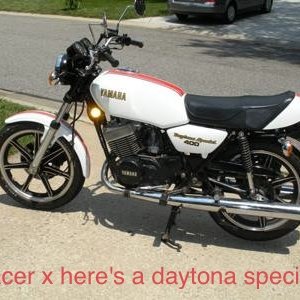 1979-yamaha-rd400-daytona-special-