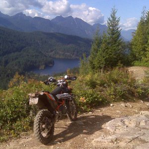 Bunsen Lake Lookout
