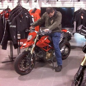 Hypermotard