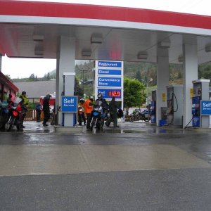 Gassing_up_in_Lillooet_at_the_start_of_day_2