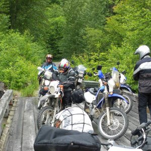 Parking_on_the_Bridge