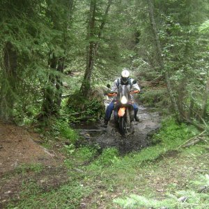 loose_screw_pre_ride_2010_020
