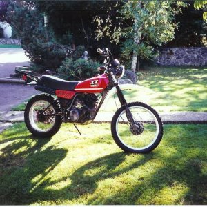 Bomba's 80 Yamaha XT 250