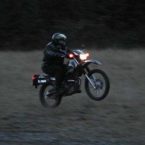 wheelie3