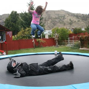 Trampolineing_jen_dad_082