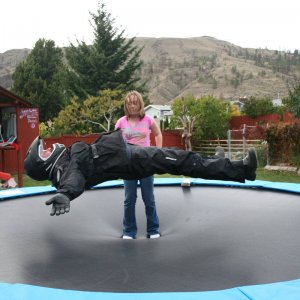 Trampolineing_jen_dad_076