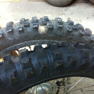 Desert Front Tire vs Kenda 760