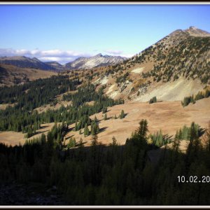 NORTH ALONG SUMMIT TRAIL, SWITCH BACKS ON PEAK IN DISTANCE