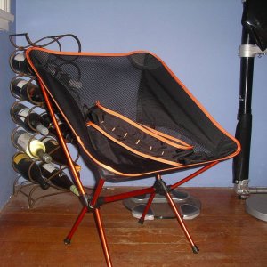 Cam chair