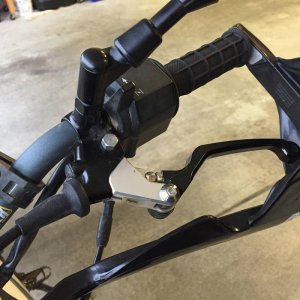 DR650_White_-_4