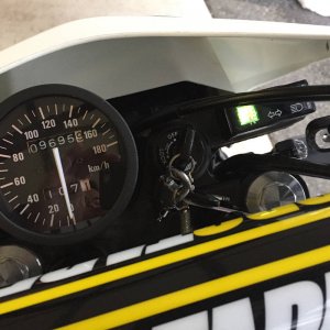 DR650_White_-_14