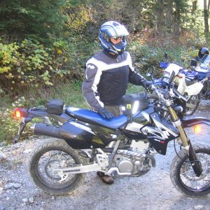 DRZ 400 Super Motar!!!!  Hi Larry