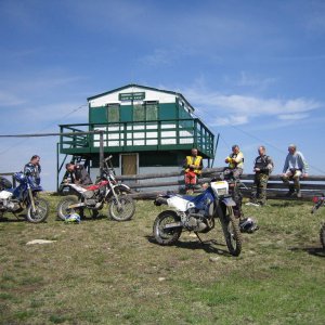 Cornwall summit lookout