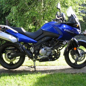 Bomba's 06 DL650 V Strom